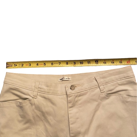 Lee Women’s At The Waist Straight Leg Twill Khaki Pants Size P14 - Picture 11 of 13